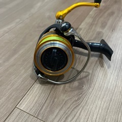 スピニングリール Daiwa REVROS2506Hの画像