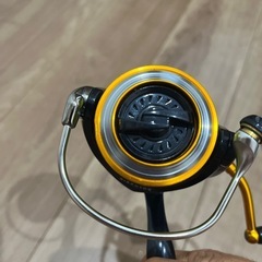 スピニングリール Daiwa REVROS2506Hの画像