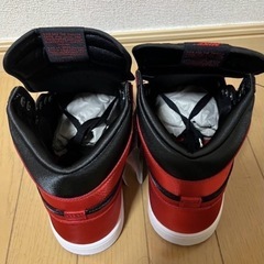 ☆新品★未使用☆当選品★　Nike WMNS Air Jordan 1 Satin Bredの画像