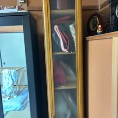 縦長収納棚の画像