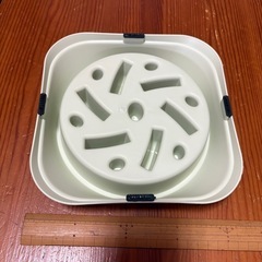 【受け渡し決定】ペット皿プラスチック使用少の画像
