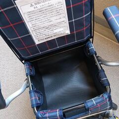 美品！介護用歩行器の画像