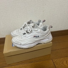 FILA（フィラ）スニーカーの画像