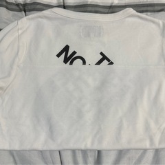 North face7分丈とＴシャツセットの画像