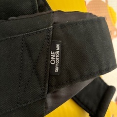 BABY BJORN ベビービョルン 抱っこ紐 ベビーキャリア ONE 黒の画像