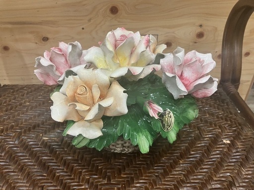 ➇capodimonte カポディモンテ陶花 バラ Amazon.co.jp: イタリア製 バラ 陶花 両手付 小 花瓶