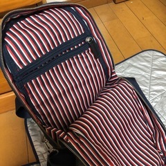 TOMMY HILFIGER ボディバッグ の画像