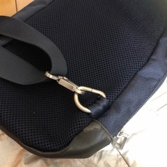 TOMMY HILFIGER ボディバッグ の画像