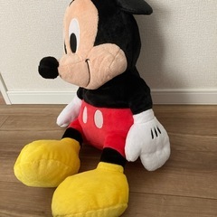 新品ミッキーマウス特大ぬいぐるみの画像