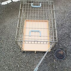 アイリスオーヤマ 犬 猫 ペットケージと脱走防止柵をうりますの画像