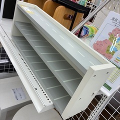 リユースのサカイ東金店　トミカ収納棚　※一部割れあり　TJ13543　の画像