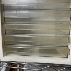 【取引予定あり】オフィスなどで使える収納ケースの画像