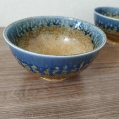 陶器の丼（サイズ大）中古品✖４個の画像