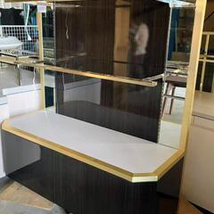 ライト、ガラス板付き 店舗用ディスプレイボードの画像