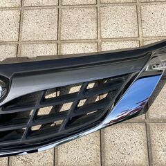 【中古/長期保管品】■スバル■インプレッサ？■フロントグリル■詳細不明■91695と交換か？■の画像