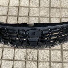 【中古/長期保管品】■スバル■インプレッサ？■フロントグリル■詳細不明■91695と交換か？■の画像