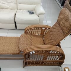 ★リユースのサカイ日立店★HJ7255  椅子 ライトブラウン H96×D85-175×W74 クリーニング済み の画像
