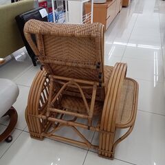 ★リユースのサカイ日立店★HJ7255  椅子 ライトブラウン H96×D85-175×W74 クリーニング済み の画像