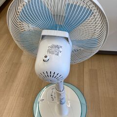 【リユースのサカイ野々市店】扇風機　ユアサ　AT-3308VRL 2017年製　※クリーニング済みの画像