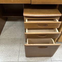 ★リユースのサカイ高崎店★TJ12331 (株)光製作所 学習机 茶 H157×D70×W100 クリーニング済みの画像