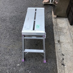 NO：3848足踏み台‼️   サイズ：67✖️30✖️高さ22cm    アルミ製超お買い得品❣️の画像