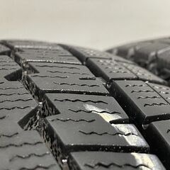 DUNLOP WINTER MAXX SV01 195/80R15 107/105L LT 15インチ スタッドレス 4本 22年製 バリ溝 ハイエース キャラバン等　(KTA294)クレジットカード QRコード決済可能の画像