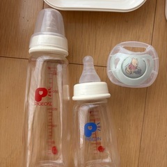 哺乳瓶⭐️授乳グッズ多数の画像