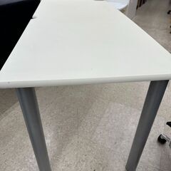 ★リユースのサカイ高崎店★TJ12334 (株)ニトリ テーブル 白 H70×D64×W150 クリーニング済みの画像