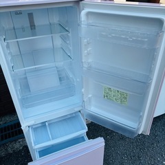 直接引き取り大歓迎‼️大阪府下又は近郊は配送設置込み🉑SHARP 167L 冷凍冷蔵庫 SJ-17E5-KP 2018年製/YMJ075-19の画像