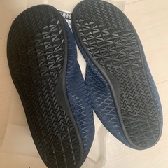 新品　男性用マリンシューズ　ビーチサンダルの画像