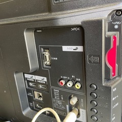 SHARP 32型テレビの画像