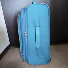 American Touristerスーツケースの画像