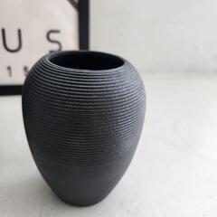 【新品・未使用】モダン　陶器　花瓶の画像