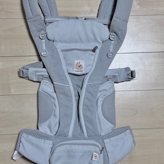ergobaby エルゴベビー オムニブリーズ 抱っこ紐の画像
