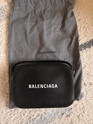 【最終値下げ】バレンシアガ　ショルダーバッグ