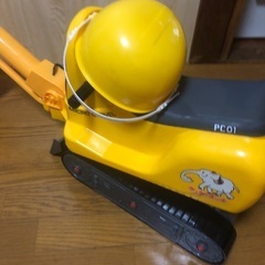 美品、子供乗用ショベルカーの画像