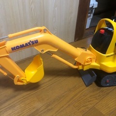 美品、子供乗用ショベルカーの画像