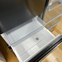【トレファク ラパーク岸和田店】３ドア冷蔵庫 Haier 2022年製 286L 69L クリーニング済の画像