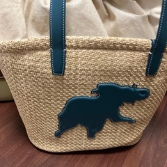 ハンティングワールドのカゴバッグの画像