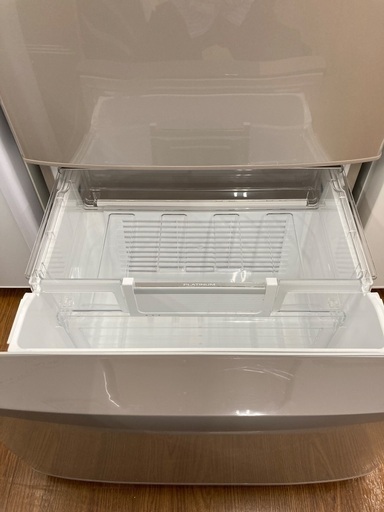 5ドア冷蔵庫 HITACHI R-K40HJL