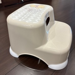 美品　子供用ステップの画像