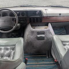ダッジラムバン コンバージョン B2500 リアLSDで冬道楽々 キャンピングカー、キッチンカーベースにの画像