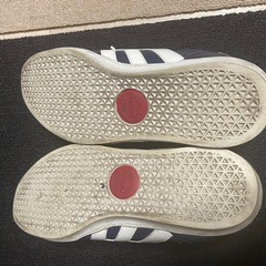 メンズスニーカー♥️ドイツのスポーツブランド♥️モーブス♥️サイズ27cm♥️美品の画像