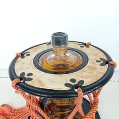 古酒 サントリー スペシャピュアモルトウィスキー 楽器ボトル 鼓型 600ml 43％の画像