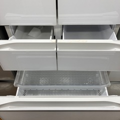 6ドア冷蔵庫 HITACHI R-HW48Nの画像