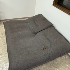 ソファーベッドの画像