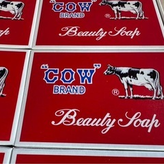 C38 【新品】未使用 牛乳石鹸 固形石鹸 COW 10個入り 赤 レッド の画像