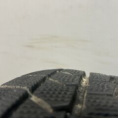 DUNLOP WINTER MAXX WM02 205/65R16 16インチ スタッドレス 4本 23年製 バリ溝 ヤリスクロス C28セレナ MINIクロスオーバー等　(KTA299)クレジットカード QRコード決済可能の画像