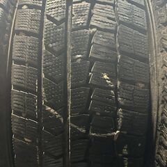 DUNLOP WINTER MAXX WM02 205/65R16 16インチ スタッドレス 4本 23年製 バリ溝 ヤリスクロス C28セレナ MINIクロスオーバー等　(KTA299)クレジットカード QRコード決済可能の画像