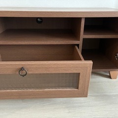 テレビボードの画像